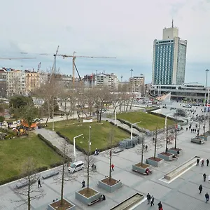  Apartment Taksim Square Apartment, Great View, Luxury
